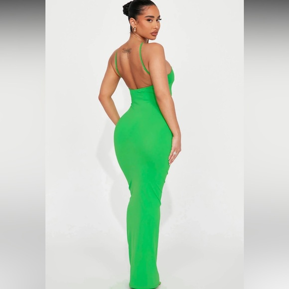 Fashionnova Green Maxi Dress - Picture 2 of 9